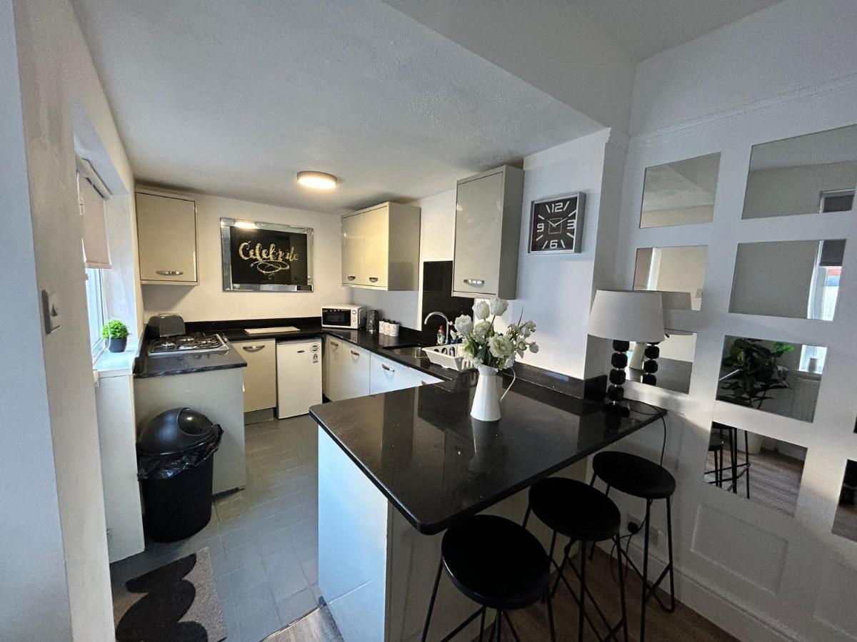 Westview House By Sasco Apartments Blackpool Esterno foto